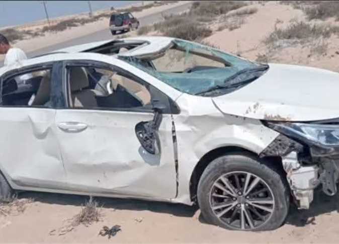 مصرع شاب انقلبت سيارته على طريق سيوة