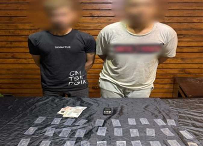 «الداخلية» تكشف تفاصيل فيديو إتجار شخصين بالمواد المخدرة في القليوبية