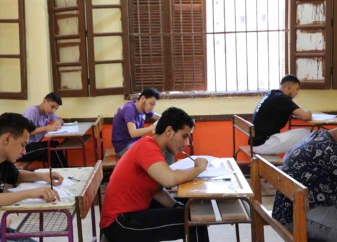 جدول امتحانات شهر مارس 2025 للصف الثاني الثانوي