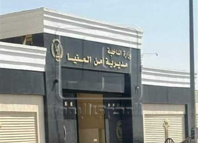 إدعاء ضرب عاملين مقيمين من أخرين، في ظروف غامضة