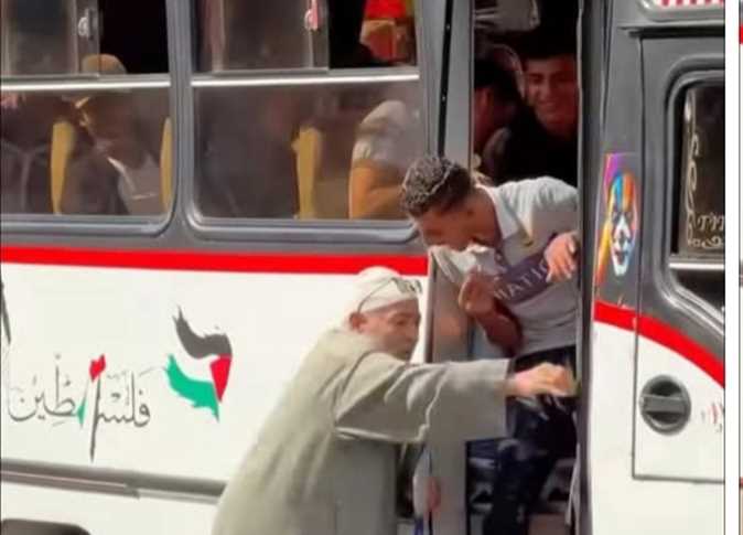 إخلاء سبيل سائق وكمسري في واقعة سقوط مسن من سيارة نقل جماعي بـ الدقهلية