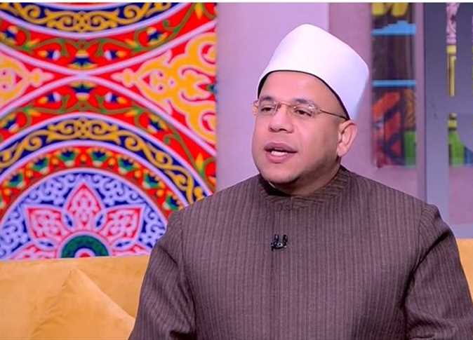 عالم من الأزهر: الدعاء والصلاة هما وسيلة العبد للتواصل مع ربه، ليخفف عنه كربه وهمومه.