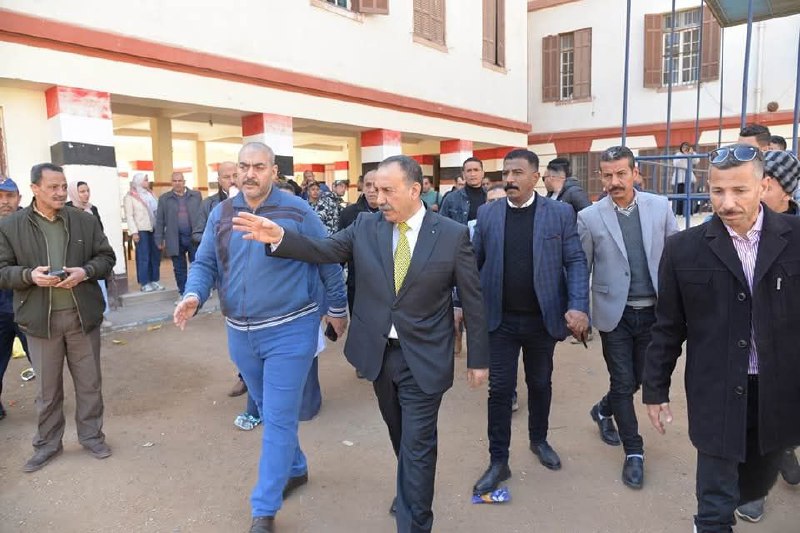 استجابة لشكاوى الطلاب وأولياء الأمور: محافظ أسيوط يقرر زيادة منافذ تظلمات الشهادة الإعدادية