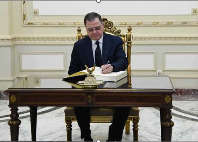 وزير الداخلية والاعلي للشرطة يسجلون كلمة شكر للرئيس بمناسبة عيد الشرطة