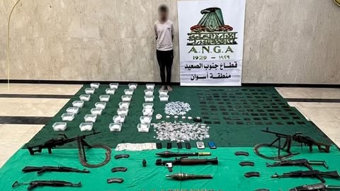  تصفية 5 عناصر شديدة الخطورة وضبط آخر بأسوان بحوزتهم مخدرات بـ20 مليون جنيه وأسلحة ثقيلة
