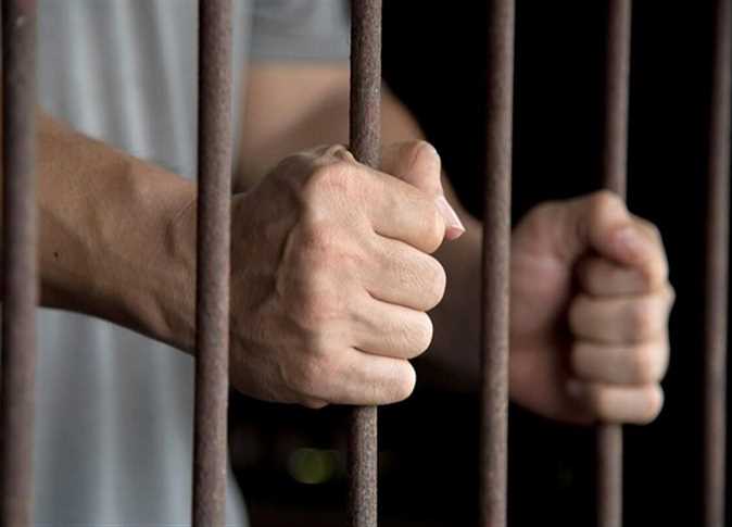 السجن 35 عامًا لـ قاضِ أنهى حياة زوجته بطريقة بشعة بسبب خلافات مادية بكاليفورنيا
