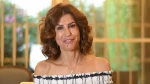القبض على خادمة الإعلامية أمينة شلباية بتهمة سرقة 75 ألف جنيه ومشغولات ذهبية من فيلتها
