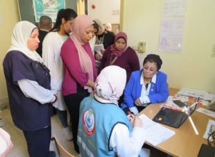 نائب وزير الصحة تتفقد وحدة الذراع البحري بالإسكندرية وتبحث آليات الحد من الولادات القيصرية المفرطة