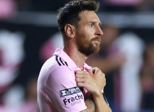 كأس أبطال الكونكاكاف: ليونيل ميسي يحرز هدفاً في مباراة متوقفة