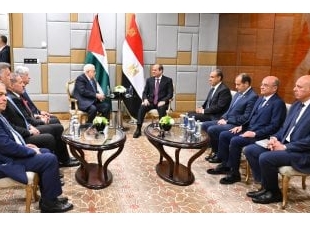 السيسي وعباس يبحثان وقف إطلاق النار في غزة واعتراف الدول بفلسطين في موسكو