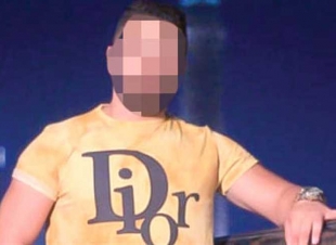 كدمات وجروح متفرقة في أنحاء جسده، نتيجة اعتداء والد طليقته عليه بالضرب.