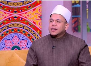 عالم من الأزهر: الدعاء والصلاة هما وسيلة العبد للتواصل مع ربه، ليخفف عنه كربه وهمومه.