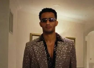 محمد رمضان يطالب بوضع صورته على بوسترات المسلسلات
