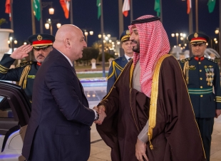 بيان مشترك صدر عقب اجتماع عون وبن سلمان، تناول مواضيع تتعلق بالسلاح والاقتصاد وإسرائيل