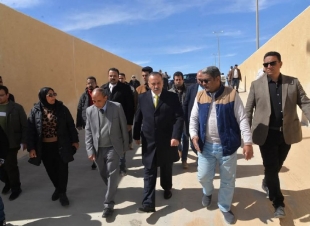 محافظ أسيوط يتفقد الأعمال الجارية بمشروع المجزر النصف الآلي للماشية بعرب مطير استعدادًا لافتتاحه