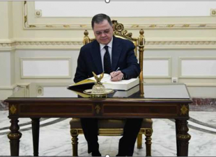 وزير الداخلية والاعلي للشرطة يسجلون كلمة شكر للرئيس بمناسبة عيد الشرطة