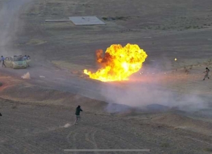 «بيلعب في الرمال فانفجر فيه لغم».. القصة الكاملة لإصابة طفل بـ مطروح ببتر كفيه وجزء من قدمه